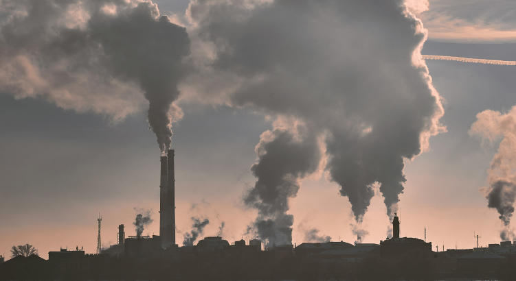 Az aszály megmutatta a fosszilis energia gyenge pontját: vissza kellett fogni a lengyel szénerőműveket