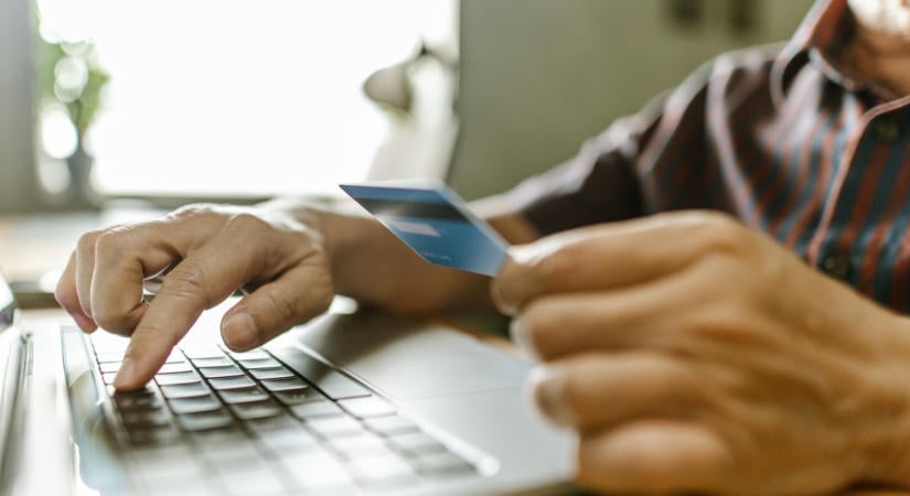 Minden megváltozik a népszerű webshopoknál: Áremelés és új trükkök jönnek a Temunál és a Sheinnél