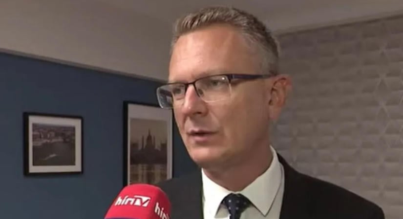 Rétvári Bence: A Tisza-kormány megfélemlítő akciókat akar végrehajtani az egyházakkal szemben