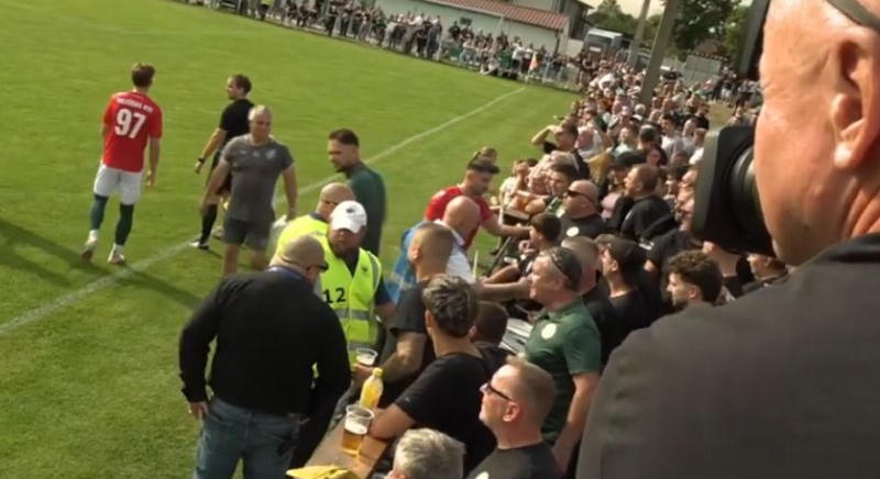 Nézőtéri incidens a Puskás kupameccsén, a játék is félbeszakadt - videó