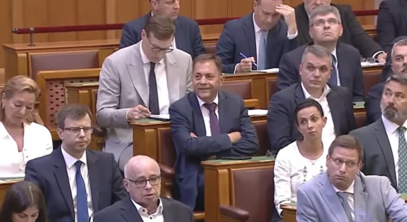 A Fidesz szerint a kormány azoktól vesz el, akik többet akarnak dolgozni