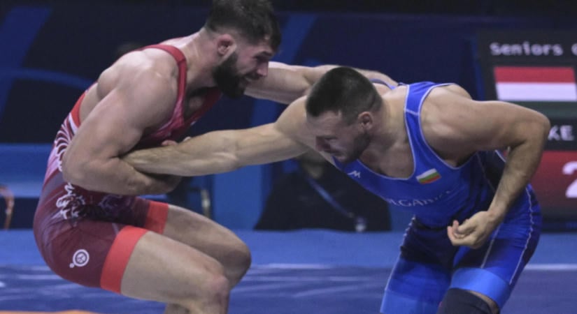 Váncza István és Vitek Dárius negyeddöntős, Szőke Alex kikapott a birkózó vb-n