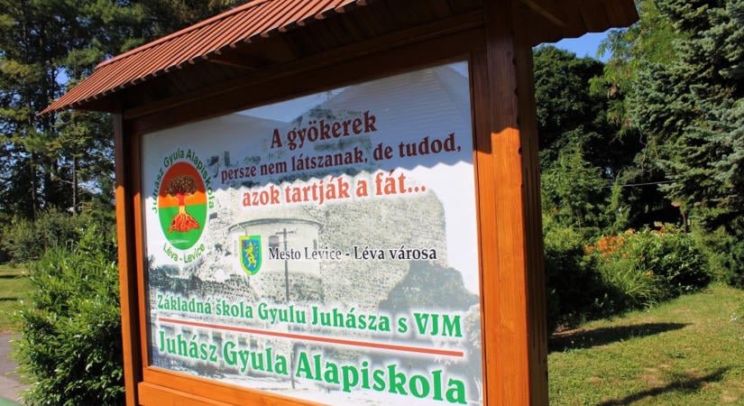 Iskolabarátokat keres a lévai Juhász Gyula Alapiskola