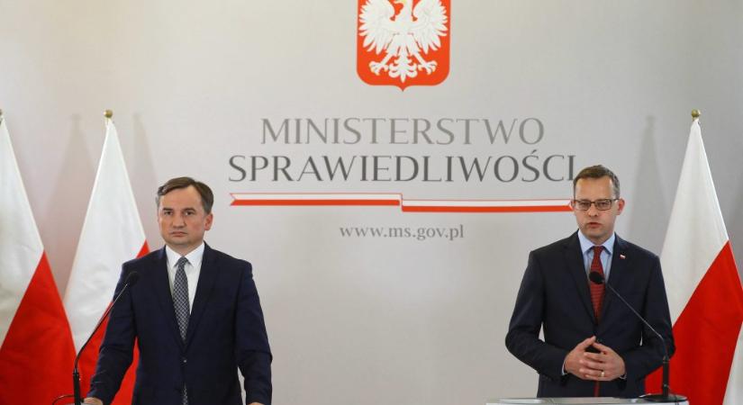 Magyarország megvonta a menedékjogot az Orbán-kormány által befogadott lengyel politikusoktól