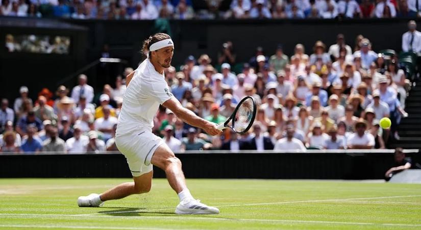 Wimbledon: Zverev véget vetett a brit csodának, ő az első döntős.