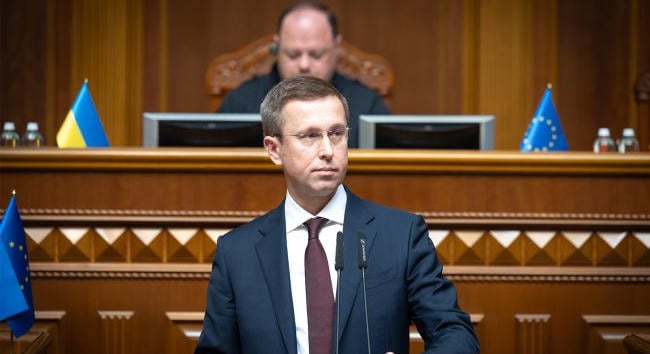 Lesz pénz a nyugdíjakra, Ukrajna 841 millió dollár hitelt kapott a Világbanktól kanadai garancia mellett