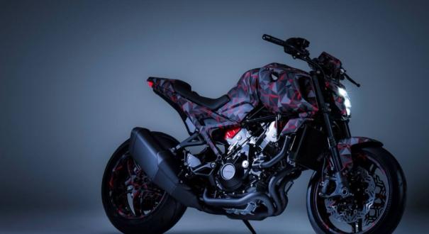 Komperesszoros CBR és Gold Wing a Hondától!