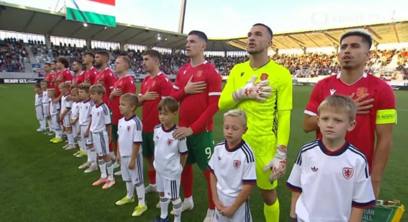 magyar zászló jelent meg a bolgár himnusz alatt a meccsen