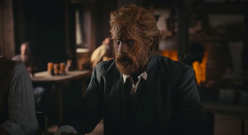 92%-on áll az év legbizarrabb fantasyvígjátéka, odáig vannak érte a kritikusok