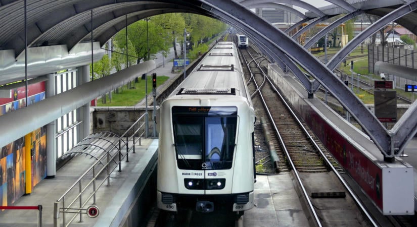 Budapestet is elérte a metrószörfözés, az életveszélyes mutatványról videót is megosztottak
