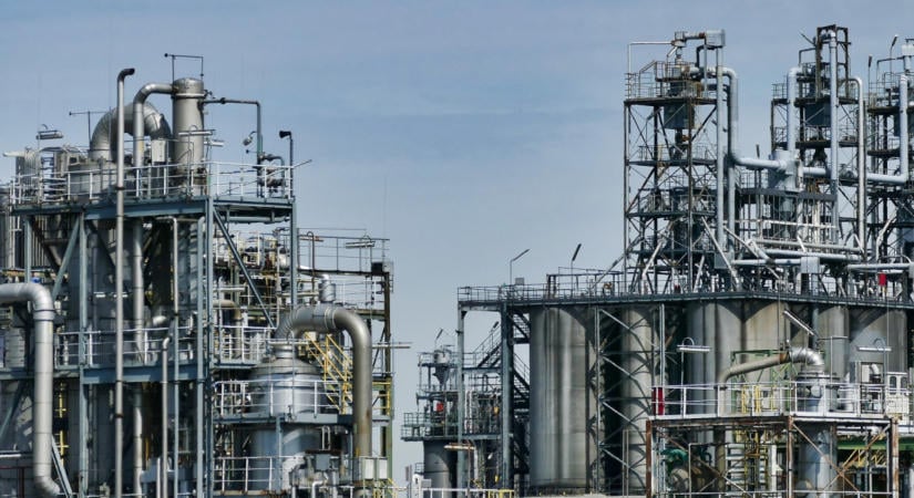Kellemetlen olajpiaci lépésre kényszerült az Egyesült Államok