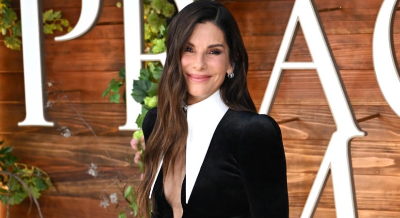 Sandra Bullock magyar tervező ruhájában tündököl: mintha egy meséből lépett volna elő