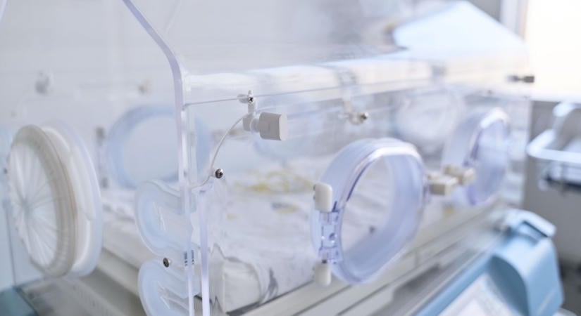 Feloldották a zárlatot, újra fogadja a betegeket a szegedi koraszülött intenzív osztály