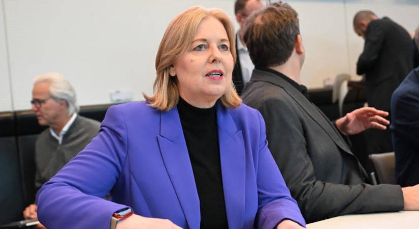 Távozik Merz egyik minisztere: családi tragédia árnyékában zúdult rá össztűz