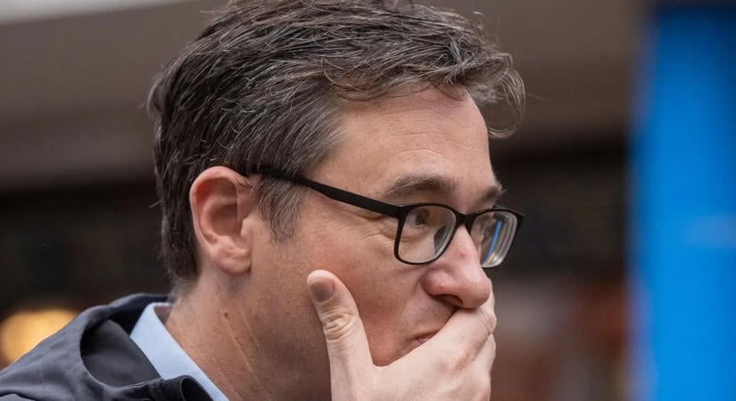 A szent tehenek levágására készülő Karácsony Gergely bocsánatot kér a kerületi polgármesterektől