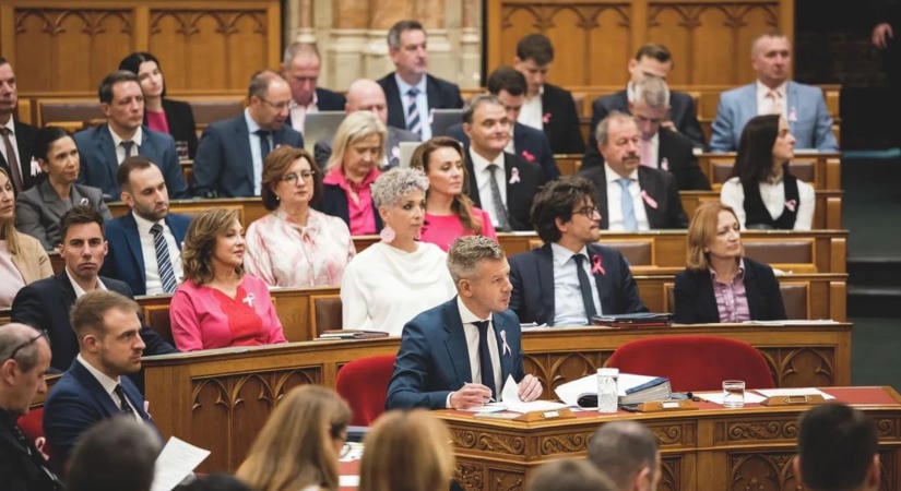 Újabb vizsgálóbizottság felállítását kezdeményezi a Tisza-frakció