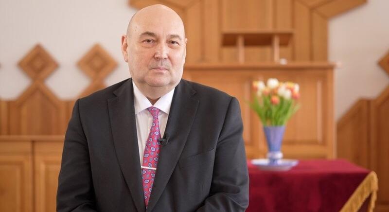 Steinbach József: van bátorítás, igazi isteni bátorítás