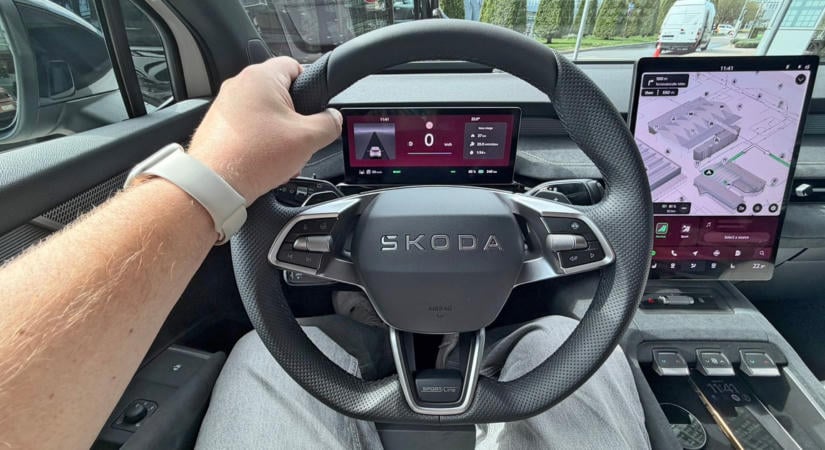 Vezettük a csúcs Skodát – Itt a Peaq, a brutális méretű elektromos SUV