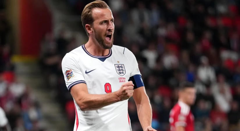 Gordon és Kane betalált, az angolok emberelőnyben nyertek Pragában