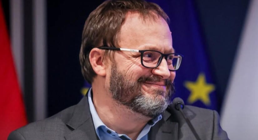 Lépett a kormány: alapvető változások jönnek a nyugdíjrendszerben