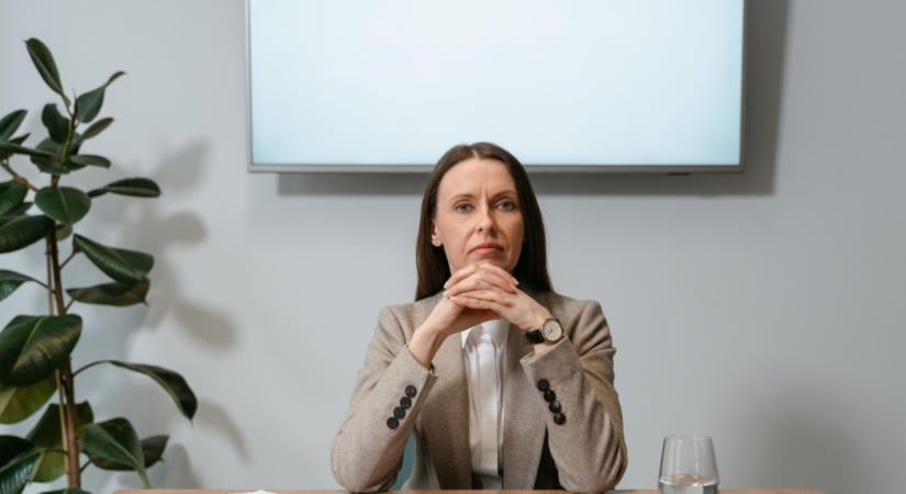 Három „ártatlan” mondat, amivel a kegyetlen főnökök a felmondást próbálják kikényszeríteni