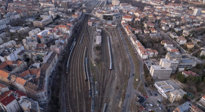 Jó hírt hozott a vonatozóknak Vitézy Dávid