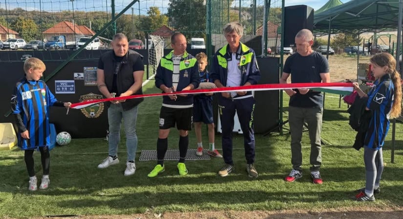 Nagy az öröm az M1 autópályánál: valódi csoda történt az apró magyar faluban! (galéria)