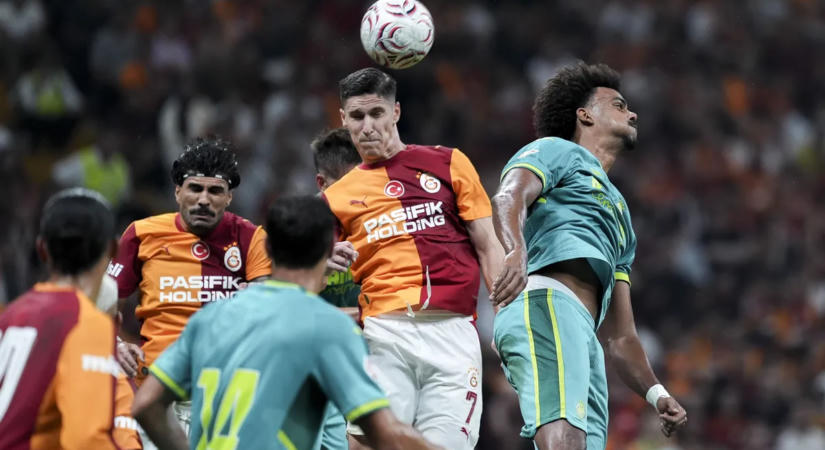Gulácsiék legyőzték Sallaiékat: Galatasaray–Villarreal 1–2