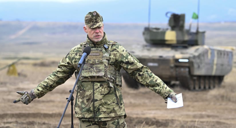 HVG: A Fidesz trükközött a NATO-jelentésekben a honvédségi létszámmal