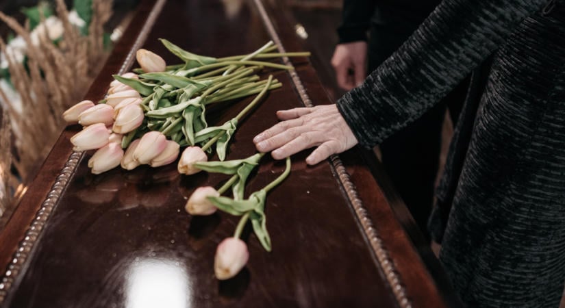 Komoly érvet mondott egy tudós a hamvasztás ellen