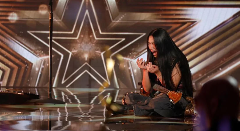 Olyat énekelt a 16 éves lány, hogy a Spice Girls sztárja aranygombot nyomott – videó