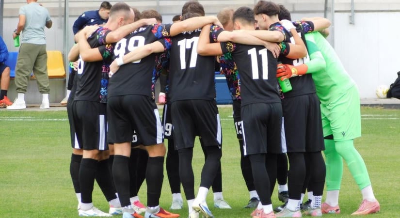Nem tudott javítani idegenbeli mérlegén Perutz FC Pápa