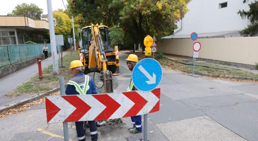 Megkezdődtek a munkák a Bérkert utcán, kiderült meddig kell forgalomkorlátozásra számítani  fotók