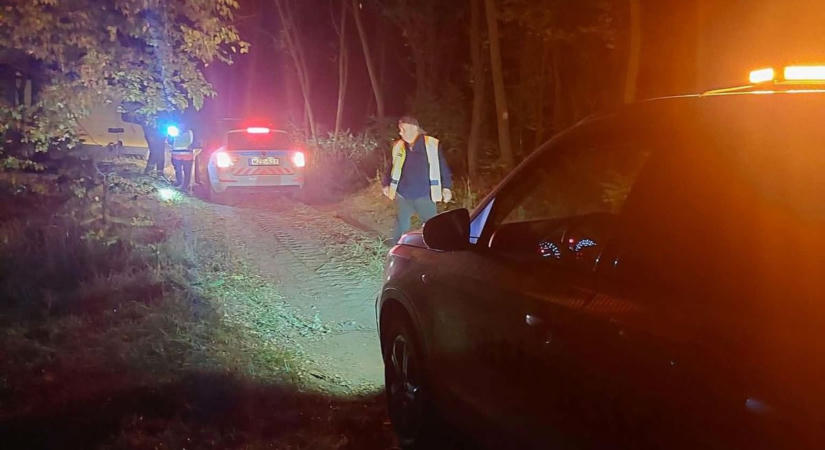 Szirénafényben úszott a szabolcsi földút, maximumon pörgött a tiltott biznisz a fák között