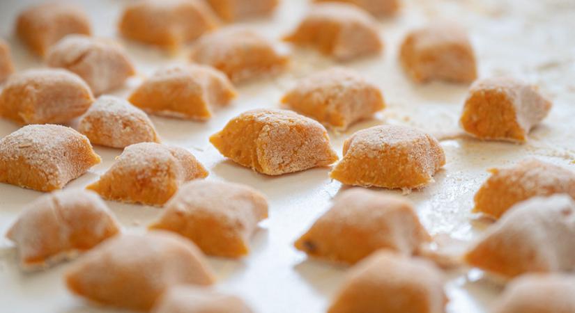 Puha gnocchi téli kivitelben: édesburgonyából is isteni finom