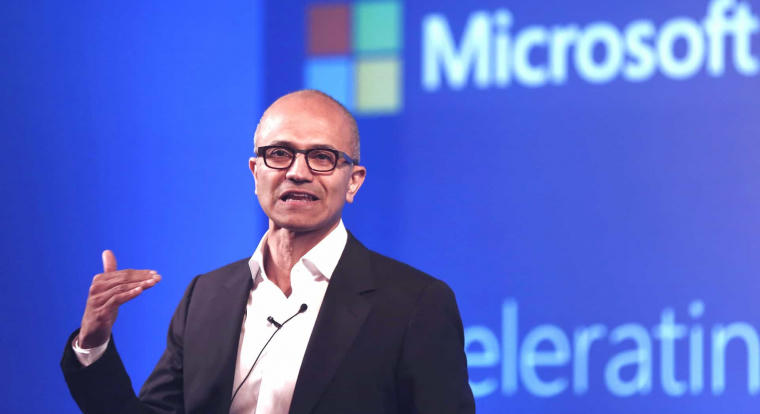 A Microsoft megváltoztatta és átnevezte a szervezetének felépítését, méghozzá egy Bond-filmbe illő módon