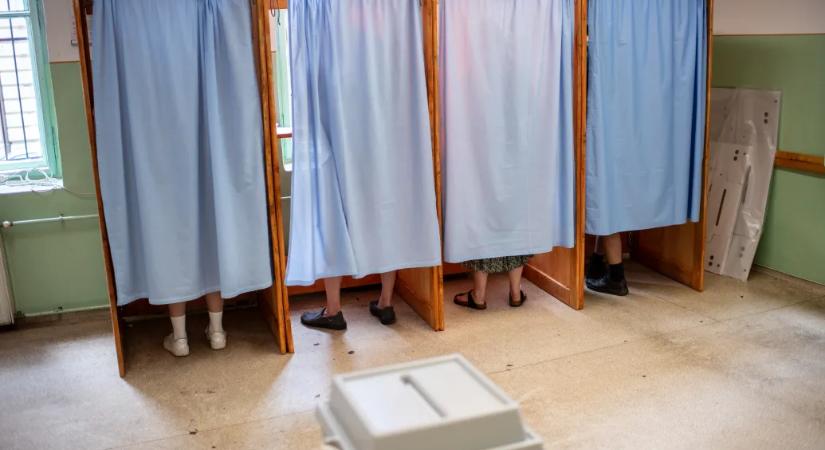 Tudtuk és beleegyezésük nélkül vették fel a romákat nemzetiségi névjegyzékbe, a TASZ feljelentést tesz