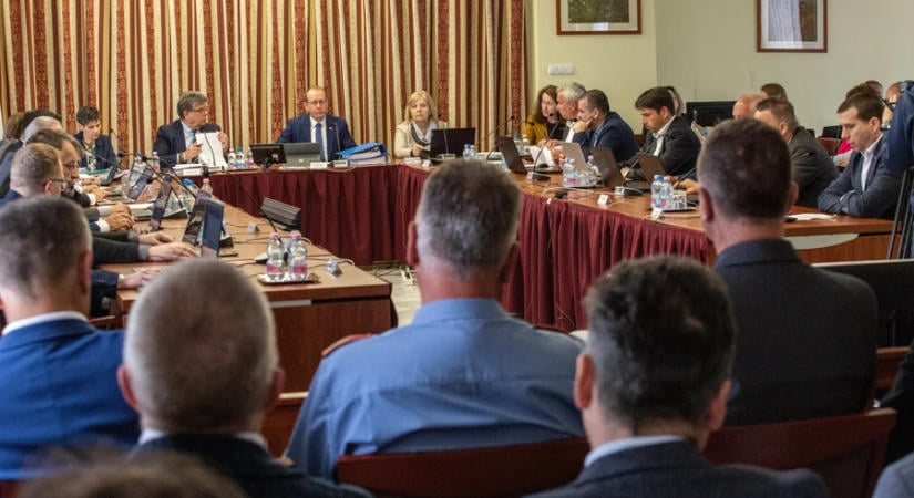 Élő közvetítés a közgyűlésről