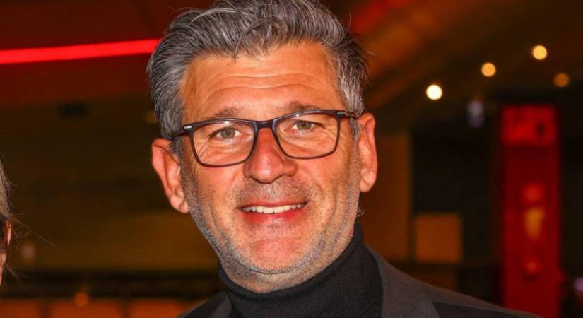 Kárász Róbert 10 hónapos kislányával friss fotón: Lelle cuki mosolyától elolvadunk