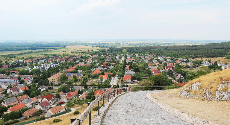 Meghalt a sümegi gyerekgyilkos, aki azt vallotta, belső hangok utasítására ölte meg ötéves kisfiát
