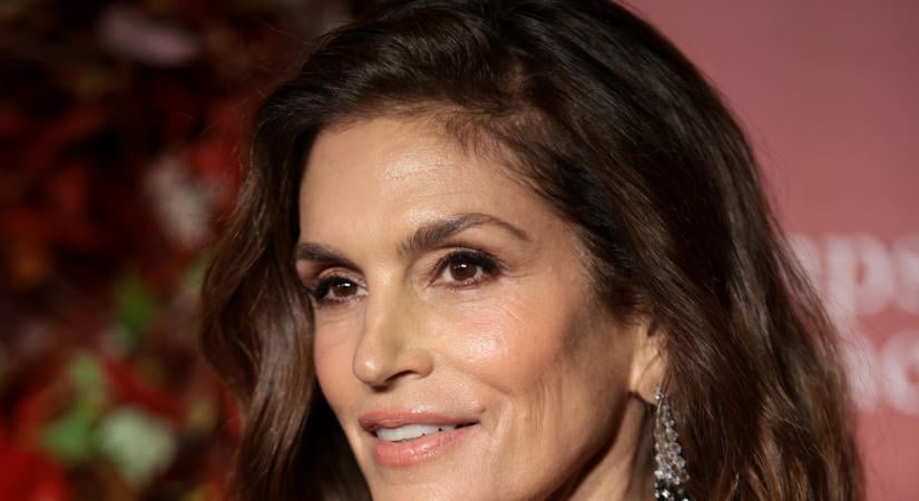 Fia halála után újabb fájdalmas veszteség érte Cindy Crawford családját