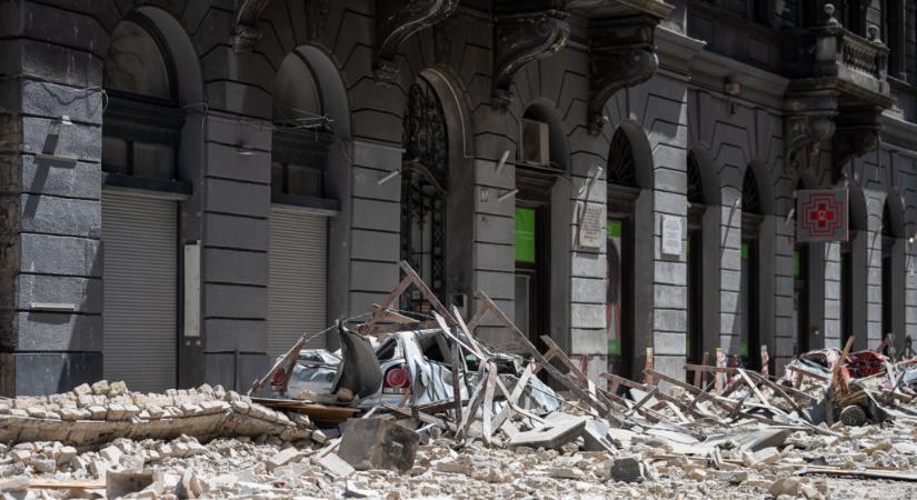 Terézvárosi házomlás: nem számíthatnak kártérítésre a parkoló autók tulajdonosai