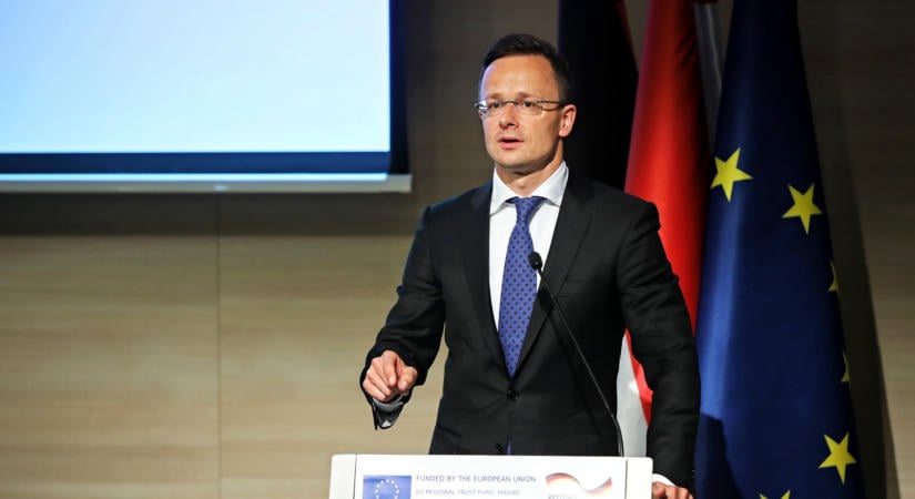 Hétfőn hallgatná meg a nemzetbiztonsági bizottság Szijjártó Pétert