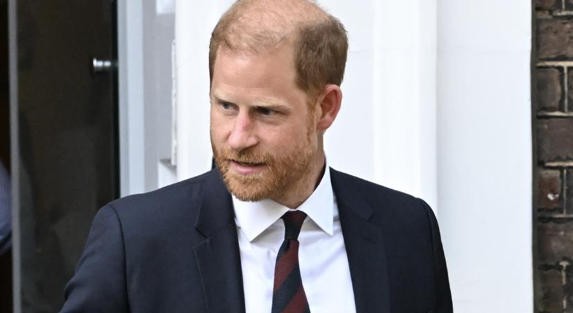 Új tervet szőtt Harry herceg, Meghan és Katalin is szerepel benne