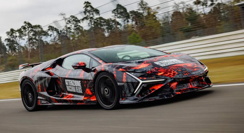 Keresett magának egy versenypályát a Lamborghini, ahol körrekordot tudott menni