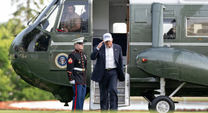 A nukleáris táska volt őrzője szerint Trump elnöki különgépes sztorija rémisztő