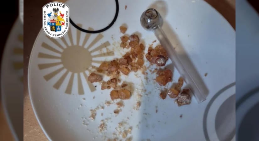 Kábítószer-kereskedelem gyanúja miatt vettek őrizetbe egy hejőszalontai férfit