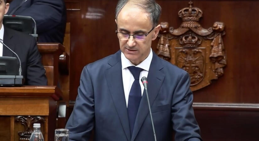 Feloszlott a parlament, jöhet a választások kiírása