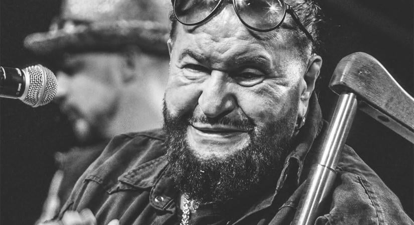 Meghalt Deák Bill Gyula: a legendás zenész 77 éves volt