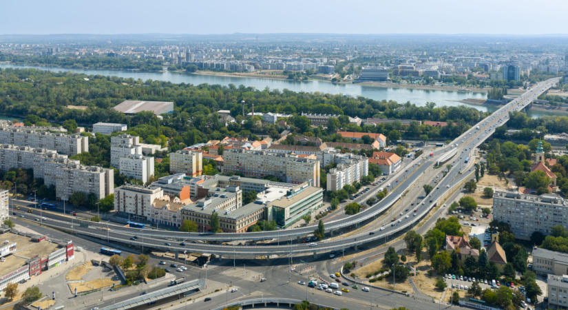 Utolsó pillanatok az átadás előtt - Így végződött a Flórián téri felüljáró felújítása